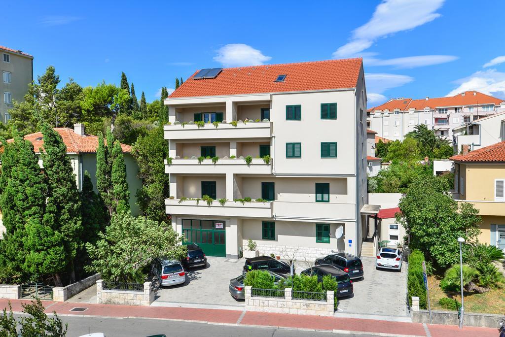 Apartments Elda Makarska Exterior foto